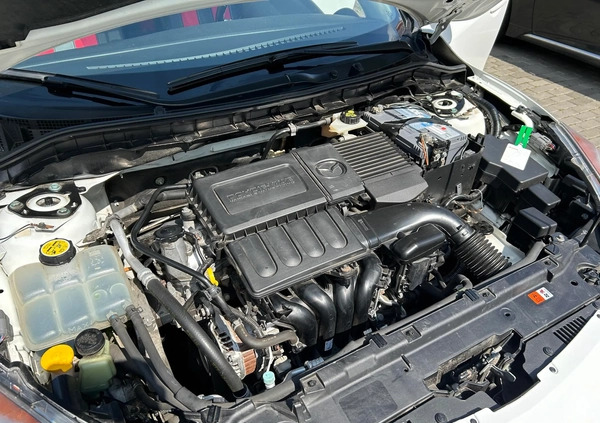 Mazda 3 cena 28800 przebieg: 98000, rok produkcji 2013 z Toruń małe 29